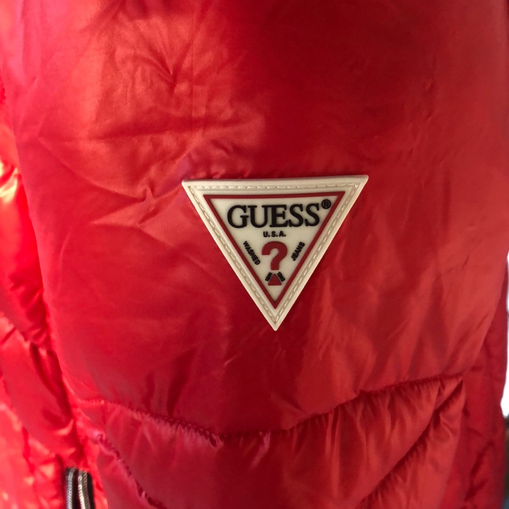 NWOT Guess puffer jacket - Picture 2 of 5